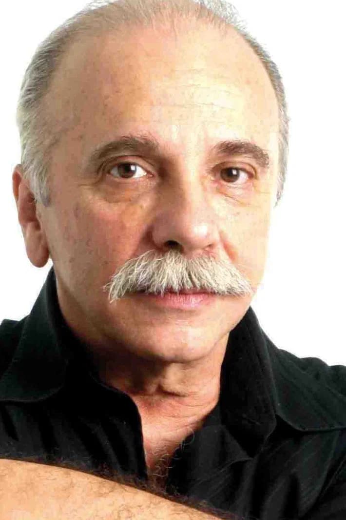 Renato Borghi profile