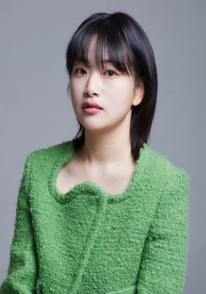 Choi Yoon-seo profile