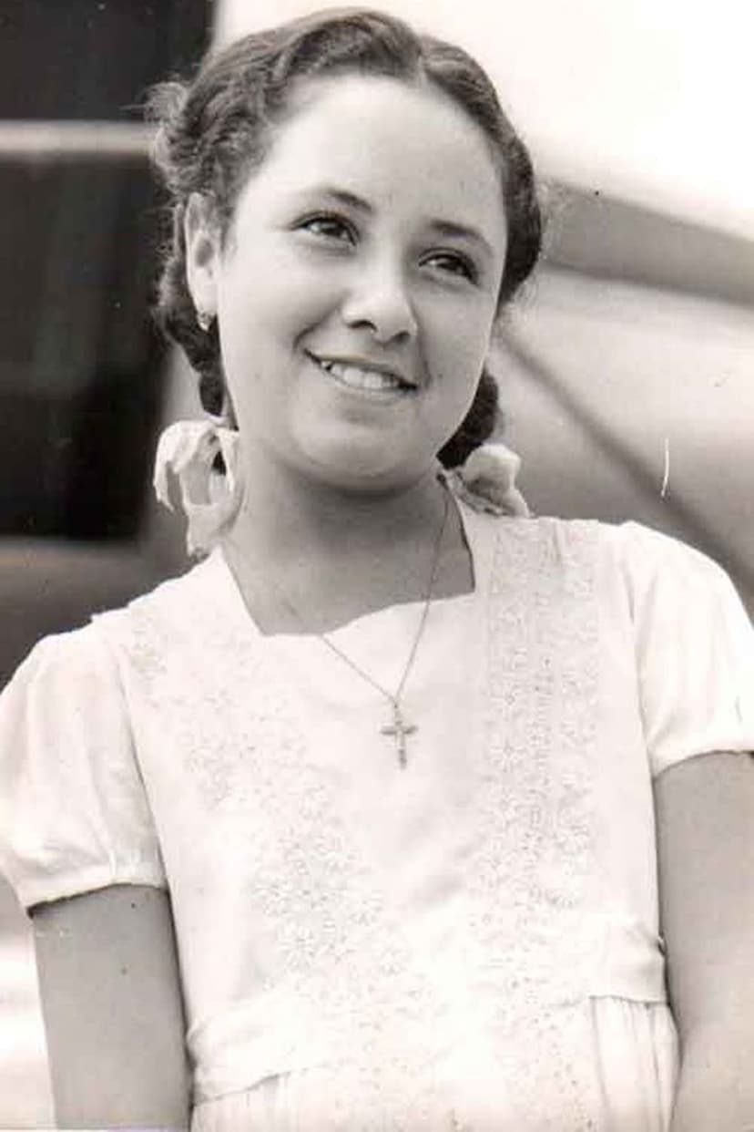 Evita Muñoz 'Chachita' profile