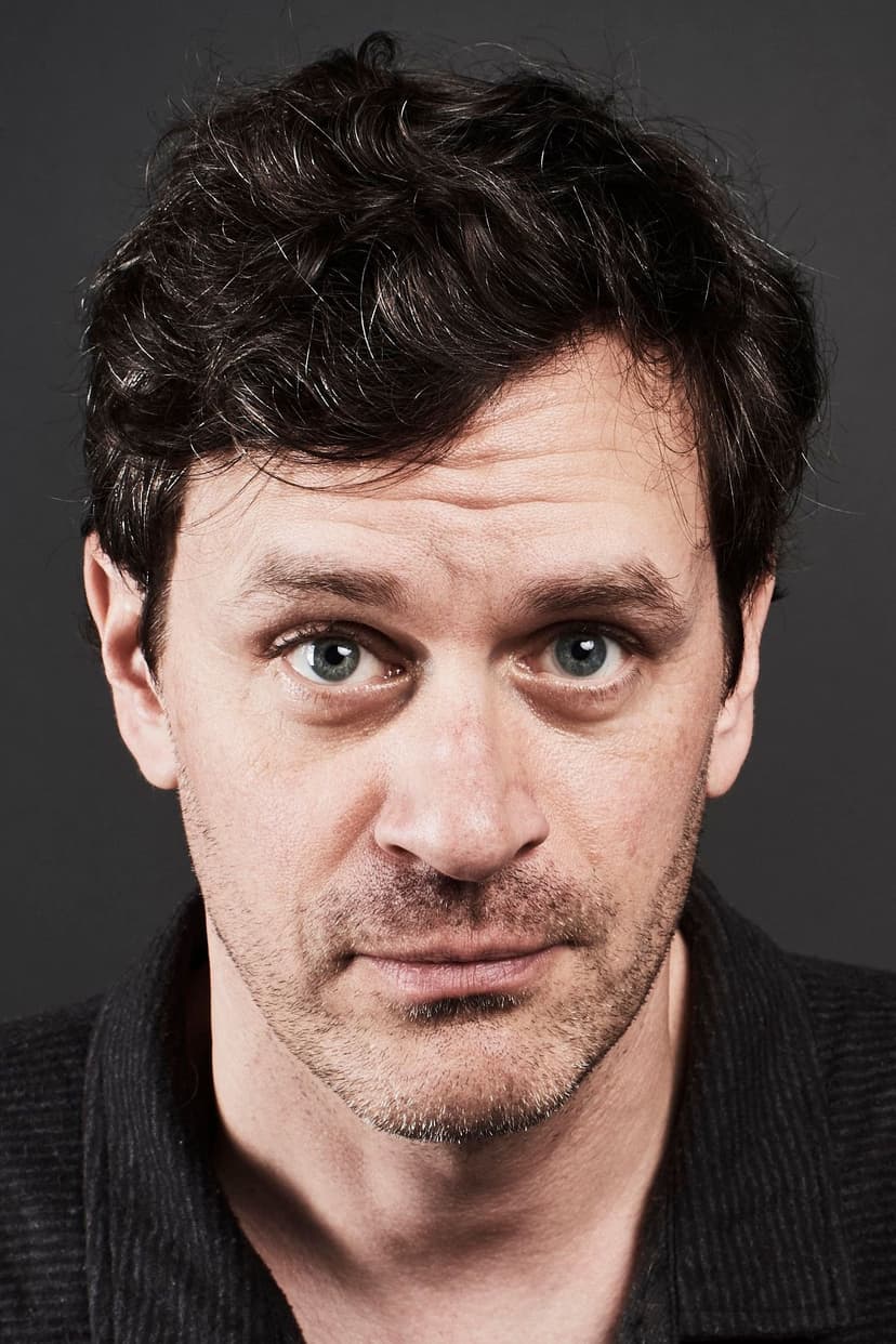 Tom Everett Scott profile