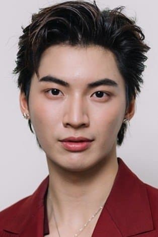 Ponlawit Ketprapakorn profile