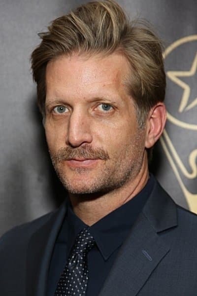 Paul Sparks profile