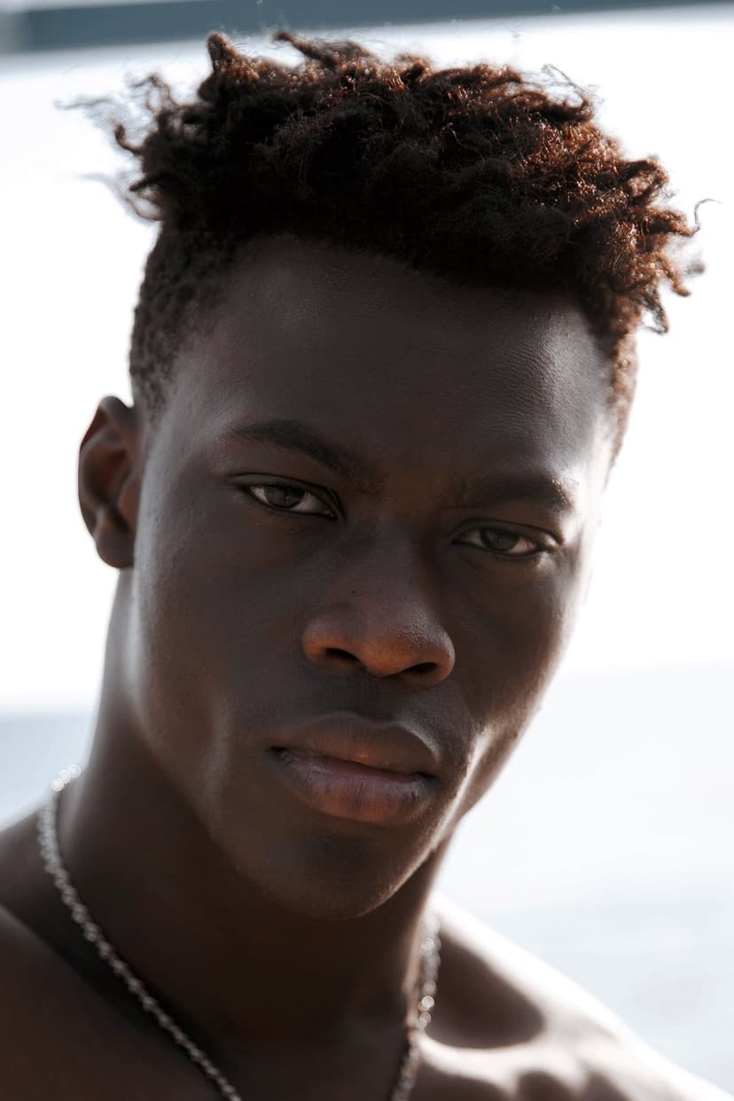 Emmanuel Elozieuwa profile
