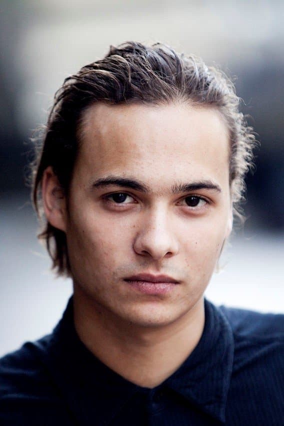 Frank Dillane profile