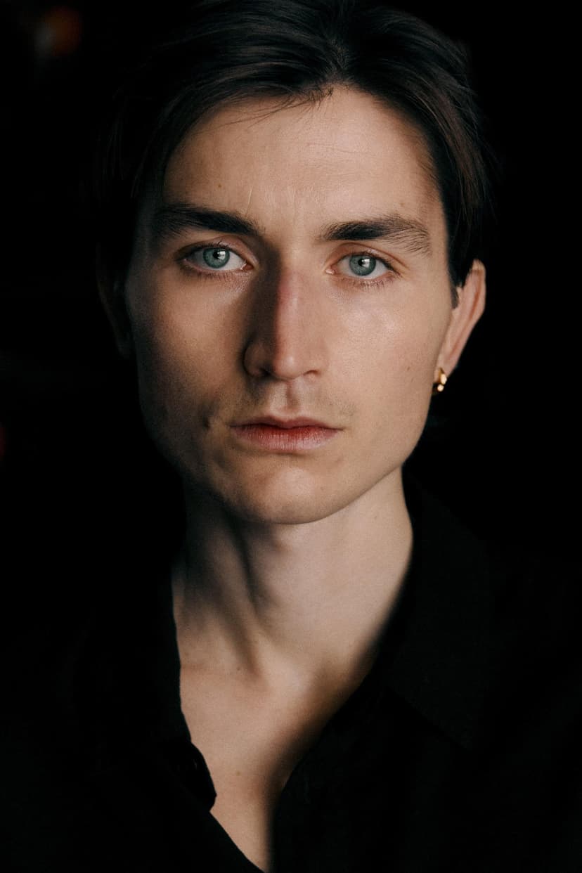 Gustav Lindh profile
