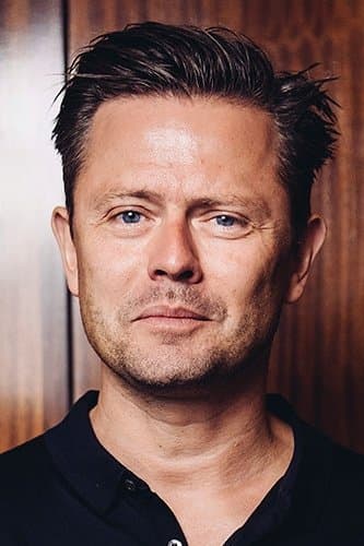 Fredrik Wikingsson profile