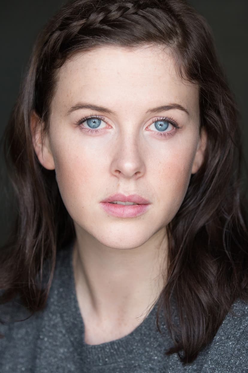 Alexandra Roach profile