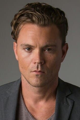 Clayne Crawford profile