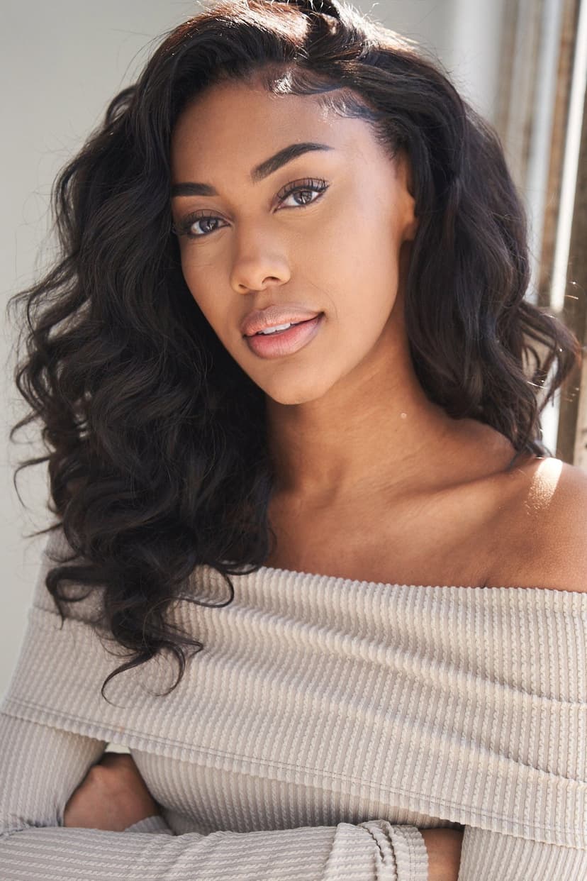 Sydney Winbush profile