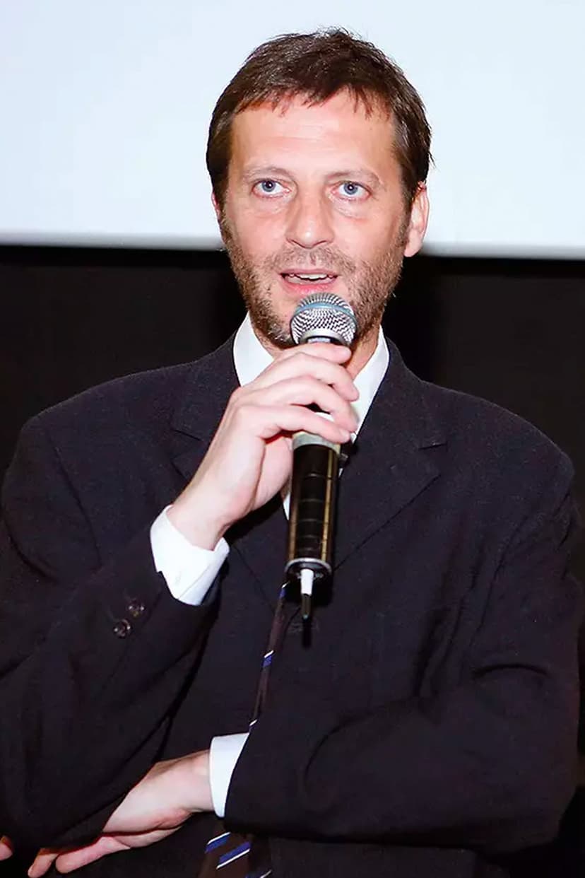 Daniel Castro profile