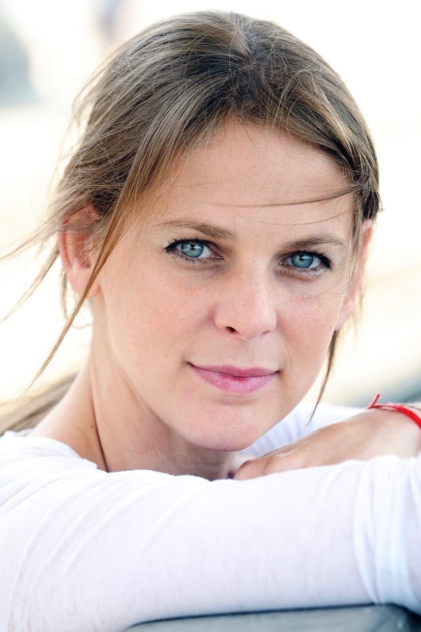 Hillary Baack profile