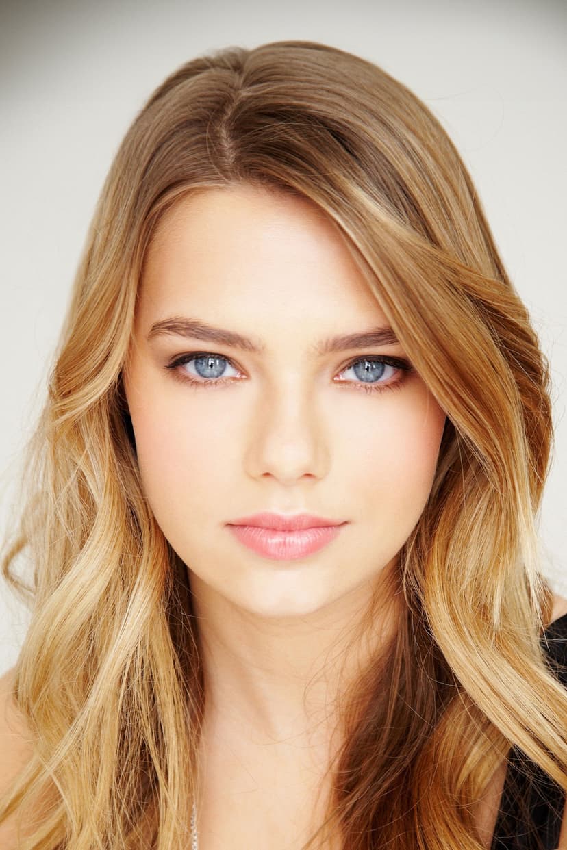 Indiana Evans profile