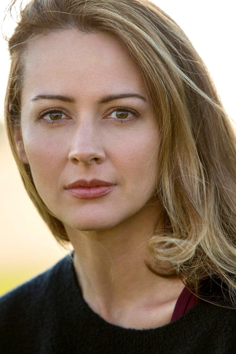 Amy Acker profile