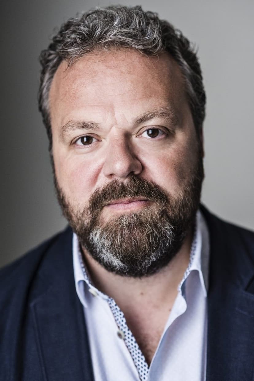 Hal Cruttenden profile