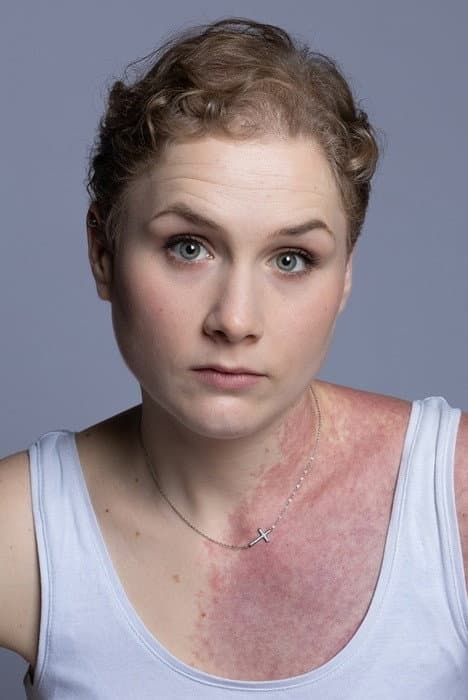 Stessie Santoru profile