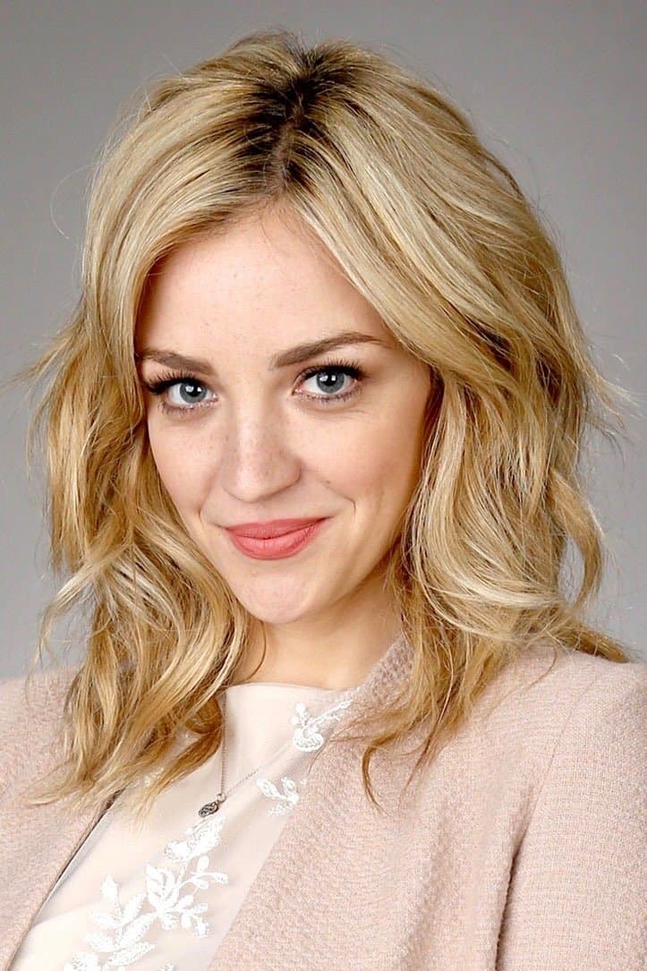 Abby Elliott profile