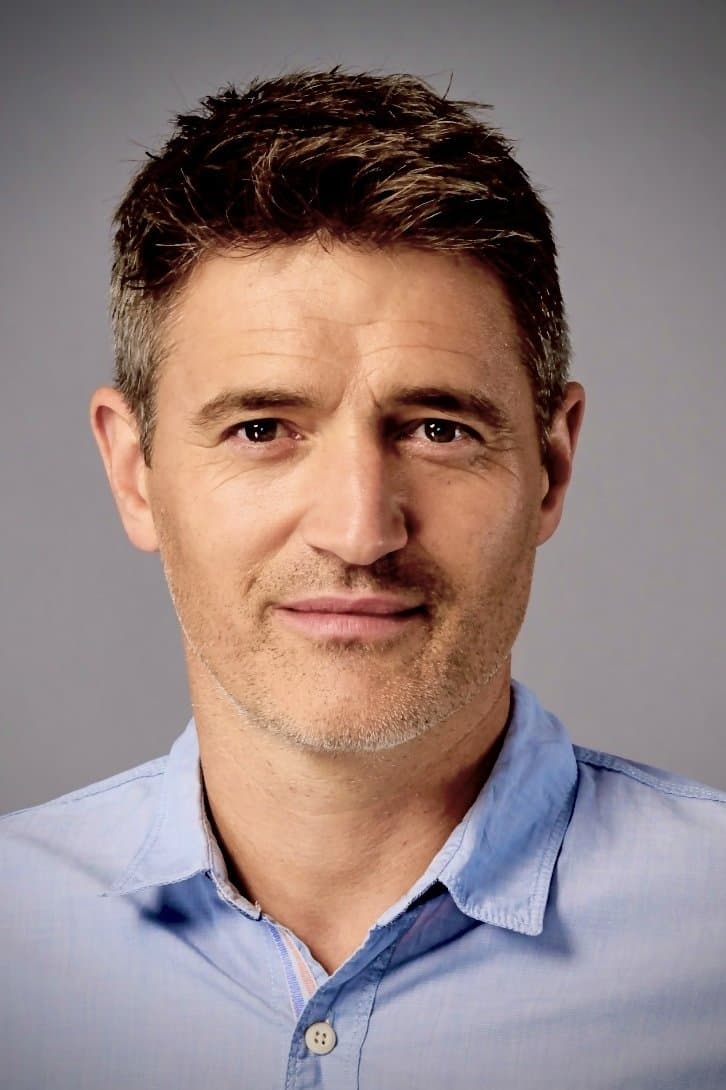 Tom Chambers profile