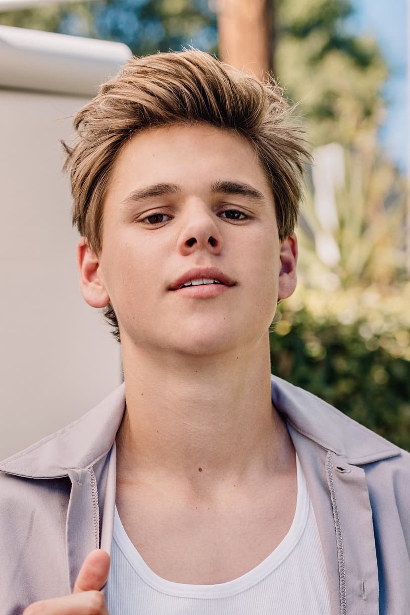Gavin White profile