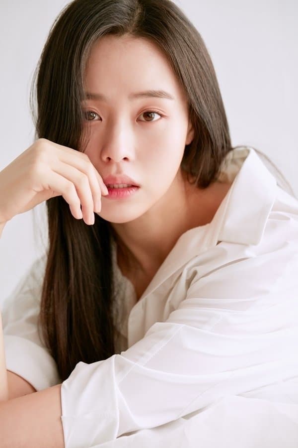 Choi Yun-la profile